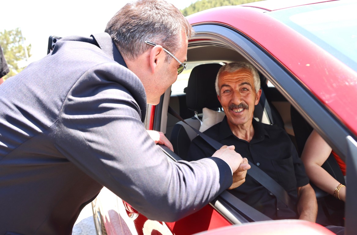 VALİ FAİK OKTAY SÖZER’DEN BAYRAM ZİYARETLERİ