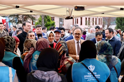 KADIN KOOPERATİFLERİ VE HAYIRSEVER STK’LAR YARDIM KERMESİNDE BULUŞTU